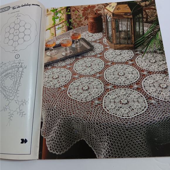 Vintage Magic Crochet Magazine Oct 1985 Christmas Presents Projects - Picture 6 of 6